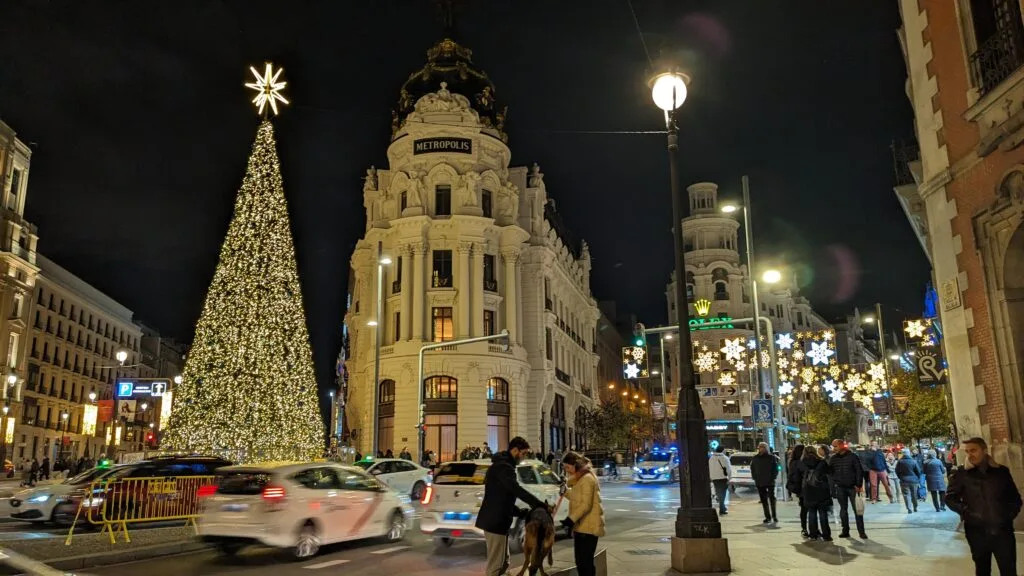 How to Enjoy Christmas in Madrid