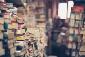 Literary Madrid: Barrio de las Letras and The Madrid Review czNmcy1wcml2YXRlL3Jhd3BpeGVsX2ltYWdlcy93ZWJzaXRlX2NvbnRlbnQvbHIvdXB3azYxODA2ODQ5LXdpa2ltZWRpYS1pbWFnZS1rb3dxNDdhNi5qcGc